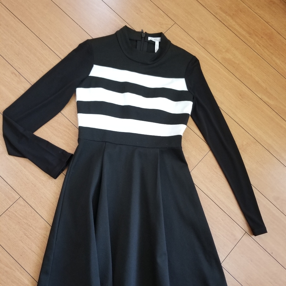 BCBG GENERATION dress